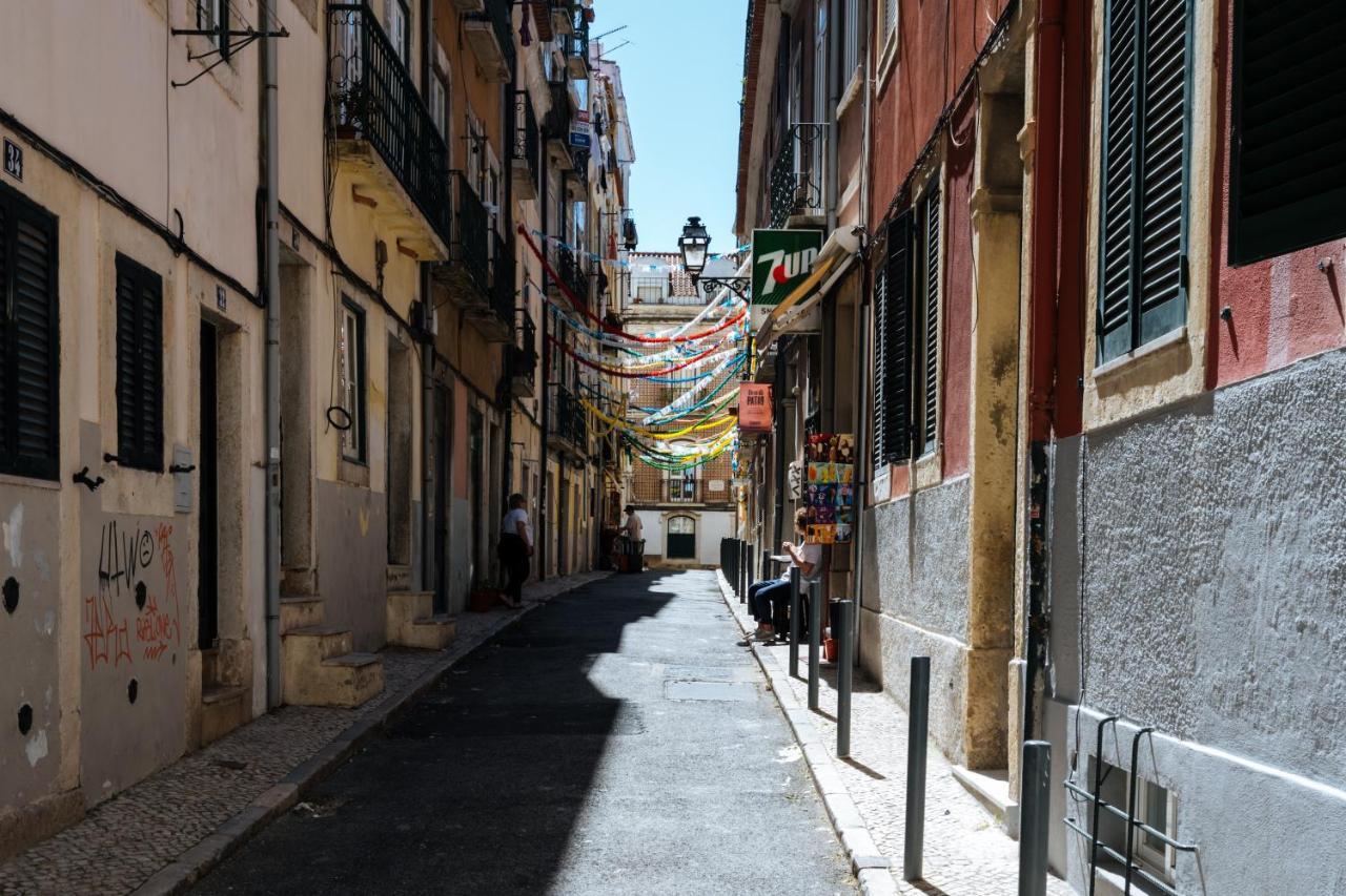 Cozy & Small Studio In The Center Lisbon Luaran gambar